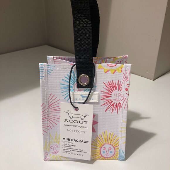Set of 2 Scout Mini Package Gift bags - Picture 4 of 6
